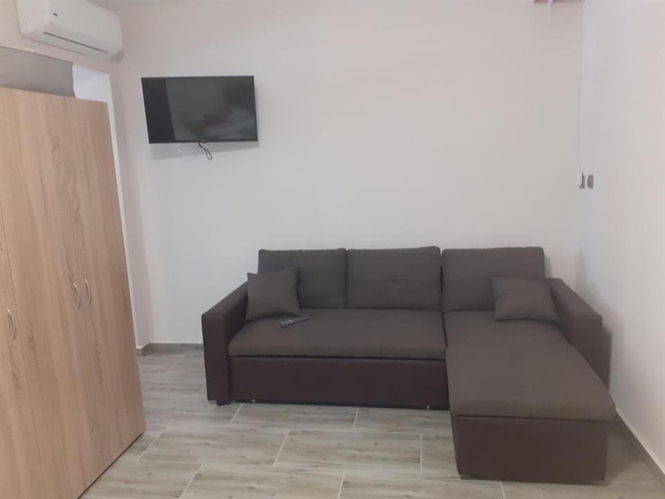 Angela Apartments & Studio Fanárion المظهر الخارجي الصورة